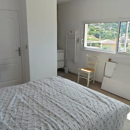 La Provencale 3329 Roquebrune-sur-Argens